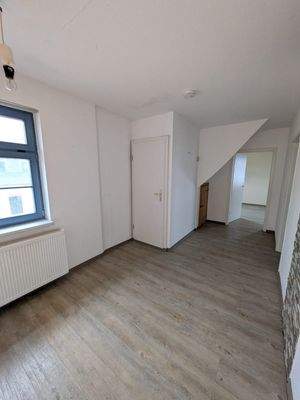 Küche mit Aufgang zum Dachboden