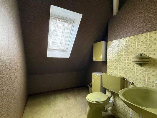 Badezimmer im Dachgeschoss