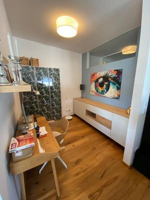 Büro.jpg