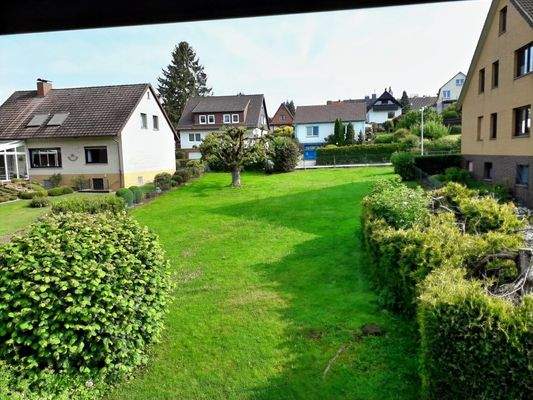 Blick in den Garten (extra Baugrundstück)