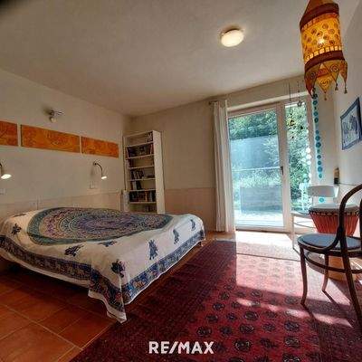 Zimmer 4 mit Badezimmer 2