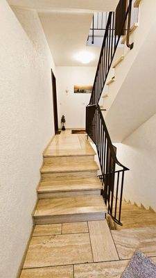 gepflegtes Treppenhaus
