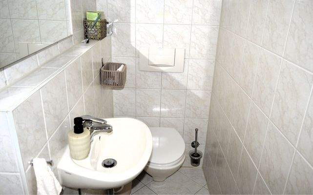 separate Gästetoilette org.