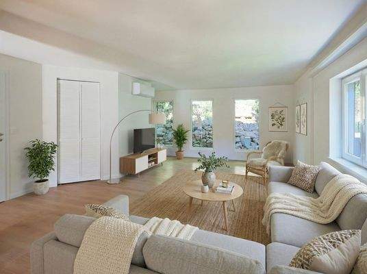 Wohnbereich mit bodentiefen Fenstern (Visualisierung)