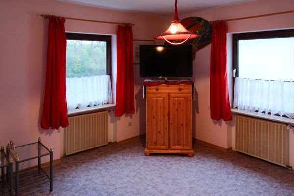 Schlafzimmer 1 im OG