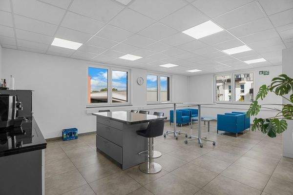 5Plus Immo Gewerbeobjekt Miete Würselen