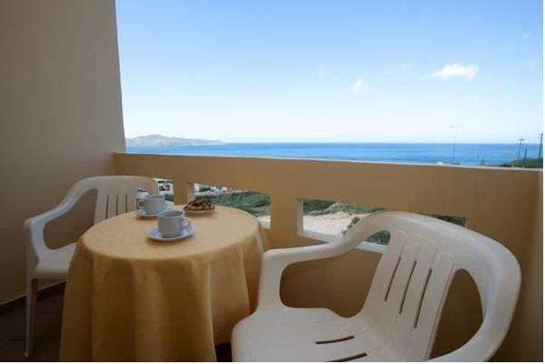 Kreta, Stalos: Hotel mit Pool und Panoramablick aufs Meer zu verkaufen