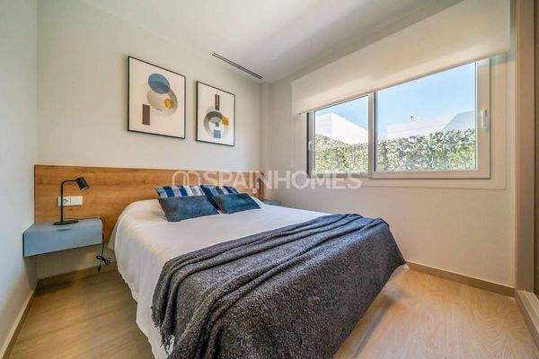 Elegant Houses with Pools in Vistabella Golf Resort