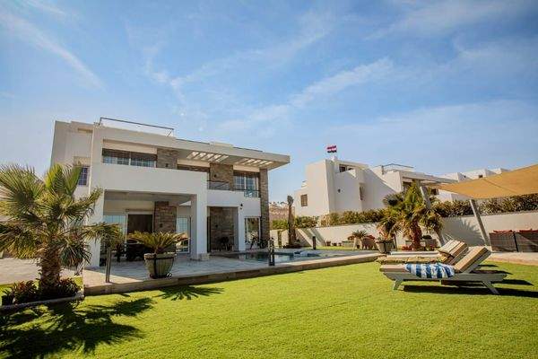 Sea-View-Villa-in-Hurghada  (21).jpeg