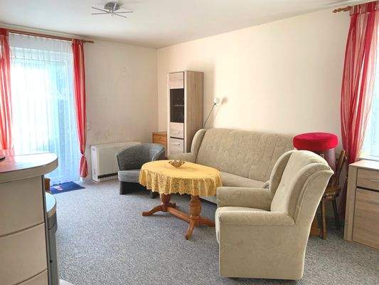 Wohnzimmer und Terrasse