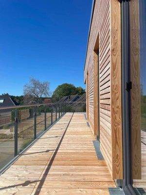 umlaufende Dachterrasse