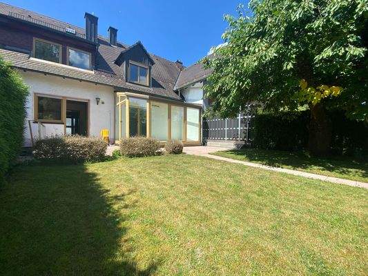 Hausansicht Gartenseite