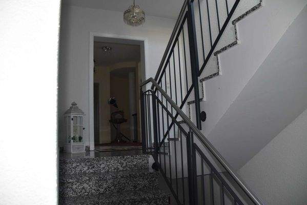 Hochparterre Eingang