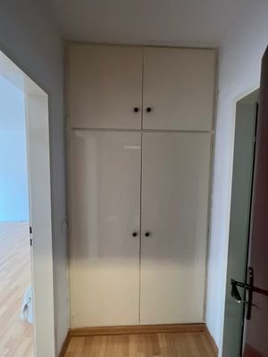 Abstellschrank