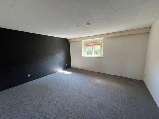 Zimmer 1 Wohnung 2. OG/DG