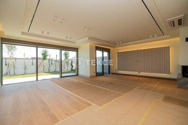 6-Bedroom Villas in Güzeloba, Antalya, Close to Lara Beach