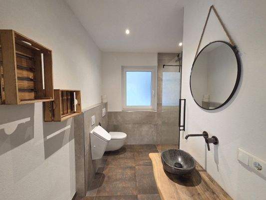 Duschbad mit WC