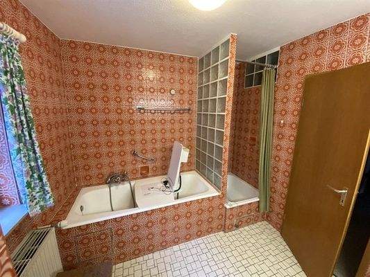 Haupthaus - OG - Tageslichtbad