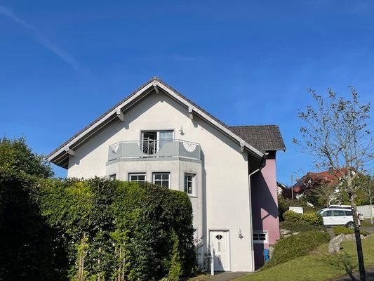 Aussenfoto mit Balkon der Wohnung