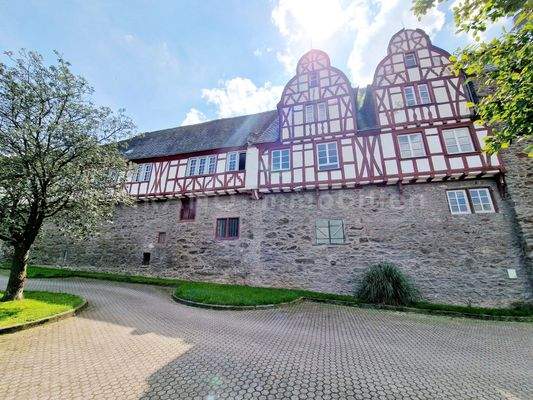 Wackelburg und Deutsche Haus