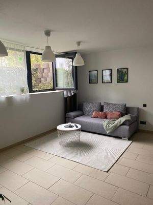 UG / Wohn-Schlafzimmer