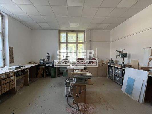 Büroraum im linken Teil