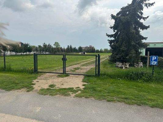 Grundstückseinfahrt