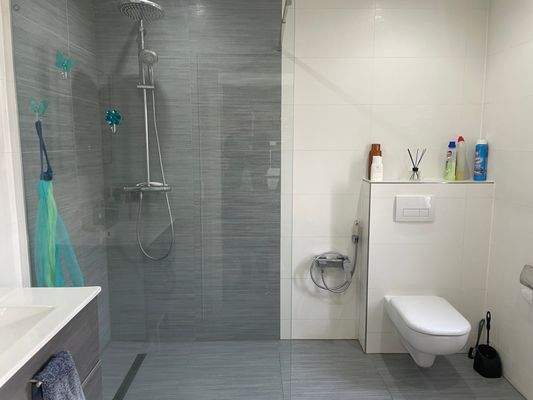 EG: Badezimmer