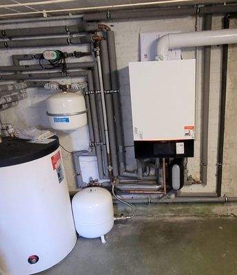 hybride Brennwettherme 12.2025