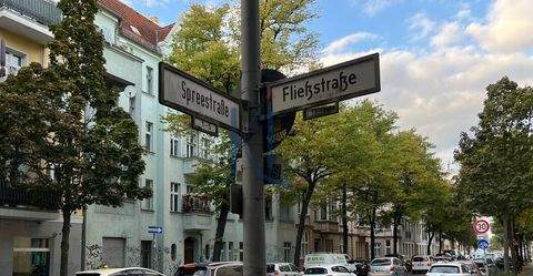 Berlin / Niederschöneweide Garage, Berlin / Niederschöneweide Stellplatz