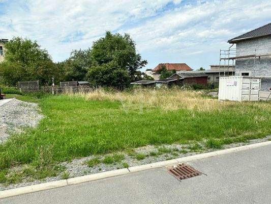 Straßenansicht Grundstück 3