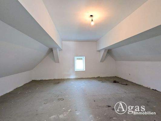 Raum II Dachgeschoss