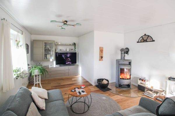 Wohnzimmer mit Kaminofen