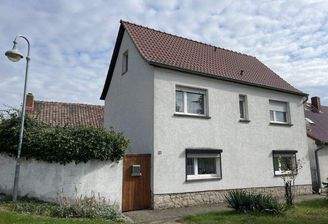 Vorderansicht von links