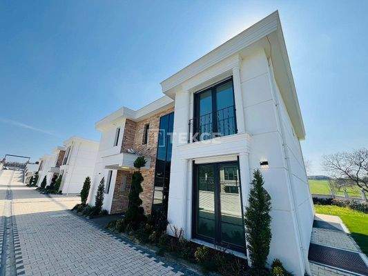 Villas for Sale with Nature Views in a Complex in Tuzla