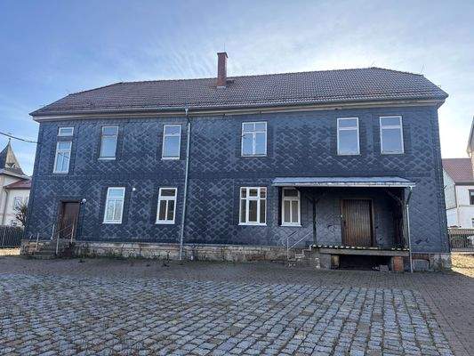 Rückseite Wohn- und Geschäftshaus