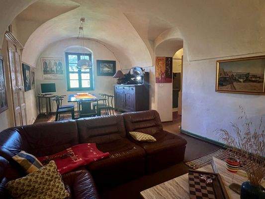 DA936_01 TERRA ITALIA IMMOBILIEN_LIGURIEN_DOLCEACQ