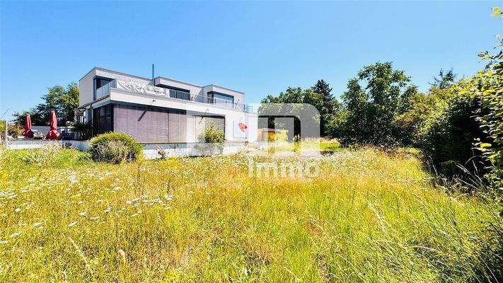 Großes Grundstück mit Baufenster