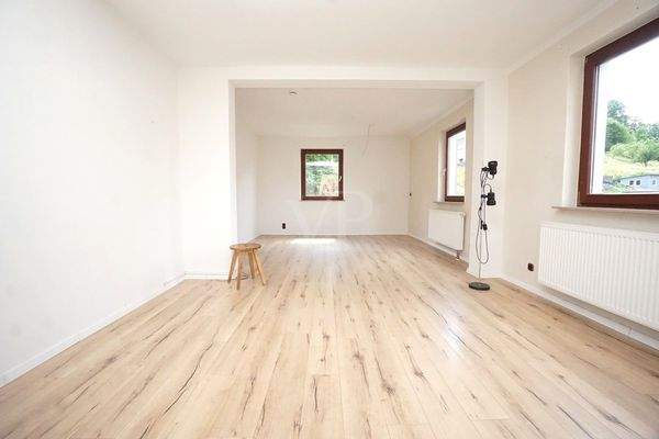 Wohn- und Essbereich EG