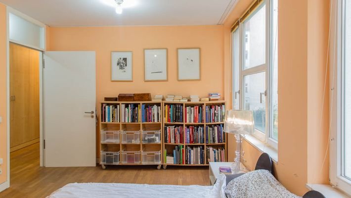 Schlafzimmer (6).jpg
