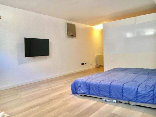 9e92cdd2-8738-47c7-9d25-a5b911d28aa9