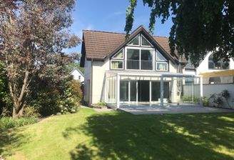 Hausansicht Garten.jpg