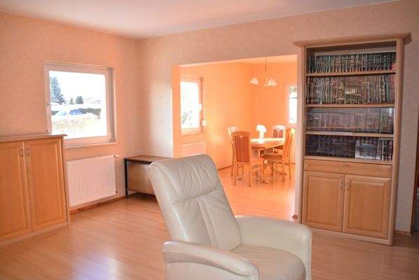 Wohnzimmer und Essbereich