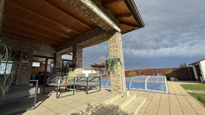 att.E_QhO9s10BEIrBqtYMpLQ99KuphDzxopqbAQHasQTwo.JP