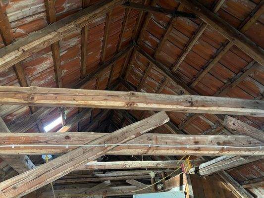 Wohnhaus Dachboden Bild 4