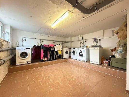 Waschmaschinenkeller - Bahnhofstraße14