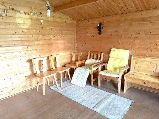 Gartenhaus von innen