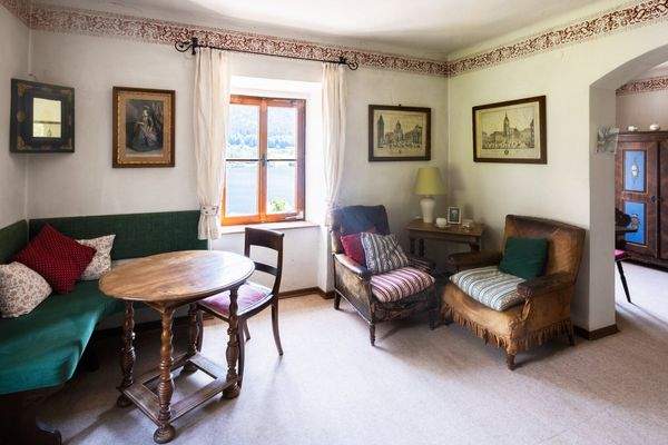 Salon mit wunderbarem Seeblick