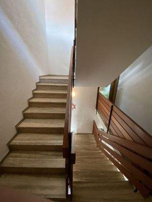 Treppenaufgang Scheune 1. OG zu 2. OG