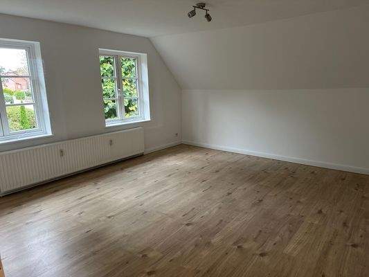 Zimmer Bild 2 OG.jpeg